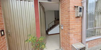 Casa Arriendo 73 mts Cundinamarca BOGOTÁ SABANA DE TIBABUYES Código Coninsa:94107