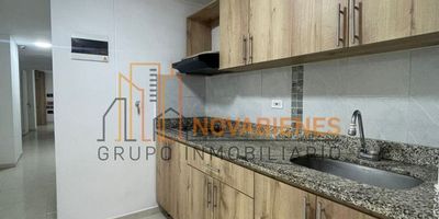 Cuenta con 55 metros aproximadamente, 2 habitaciones, 2 closet, 1 baño, cocina integral, red de gas, calentador, patio de ropas y balcón.

Zonas Comunes: El edificio tiene ascensor, esta certificado y cuenta con red de incendios.