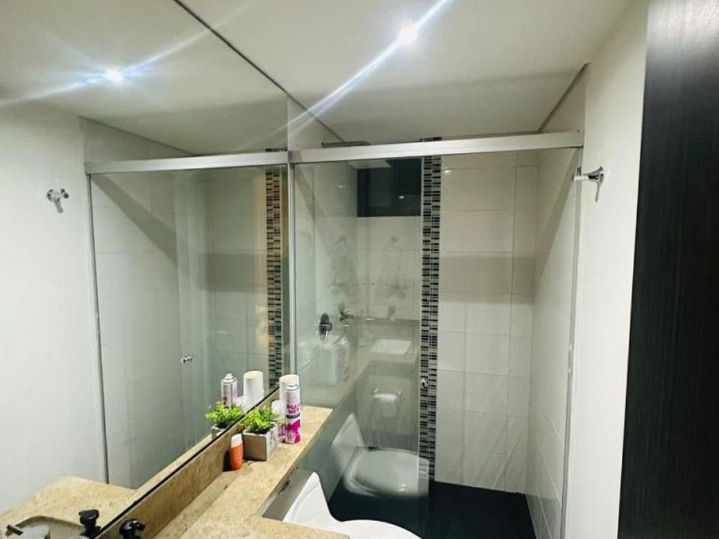 Apartamento de 2 alcobas en venta en Millan, Bogotá, 79 m² · foto 9 de 12