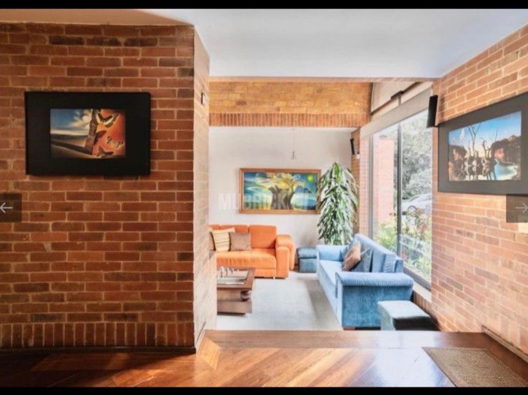 Casa de 4 alcobas en venta en Niza Suba, Bogotá, 310 m² · foto 2 de 16