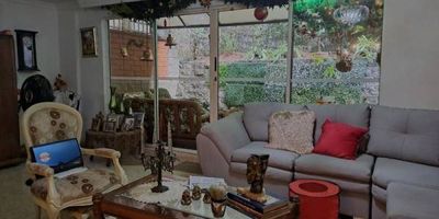 Acogedora casa para levantar familia