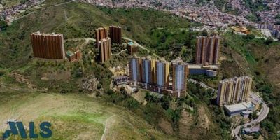 Apartamento en venta en obra gris en Calazans, cuenta con 50 mts, 2 habitaciones, 1 baño, posibilidad de baño en la alcoba principal, sala comedor, cocina abierta, zona de ropas, balcon, parqueaderos comunes, Unidad con:piscina niños y adultos, placa polideportiva, salon social, gimnasio, salon de juegos para niños y adultos, porteria 24 horas