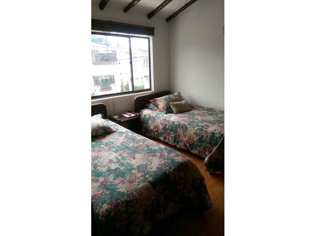 Casa de 3 alcobas en venta en Normandía, Bogotá, 137 m² · foto 17 de 20