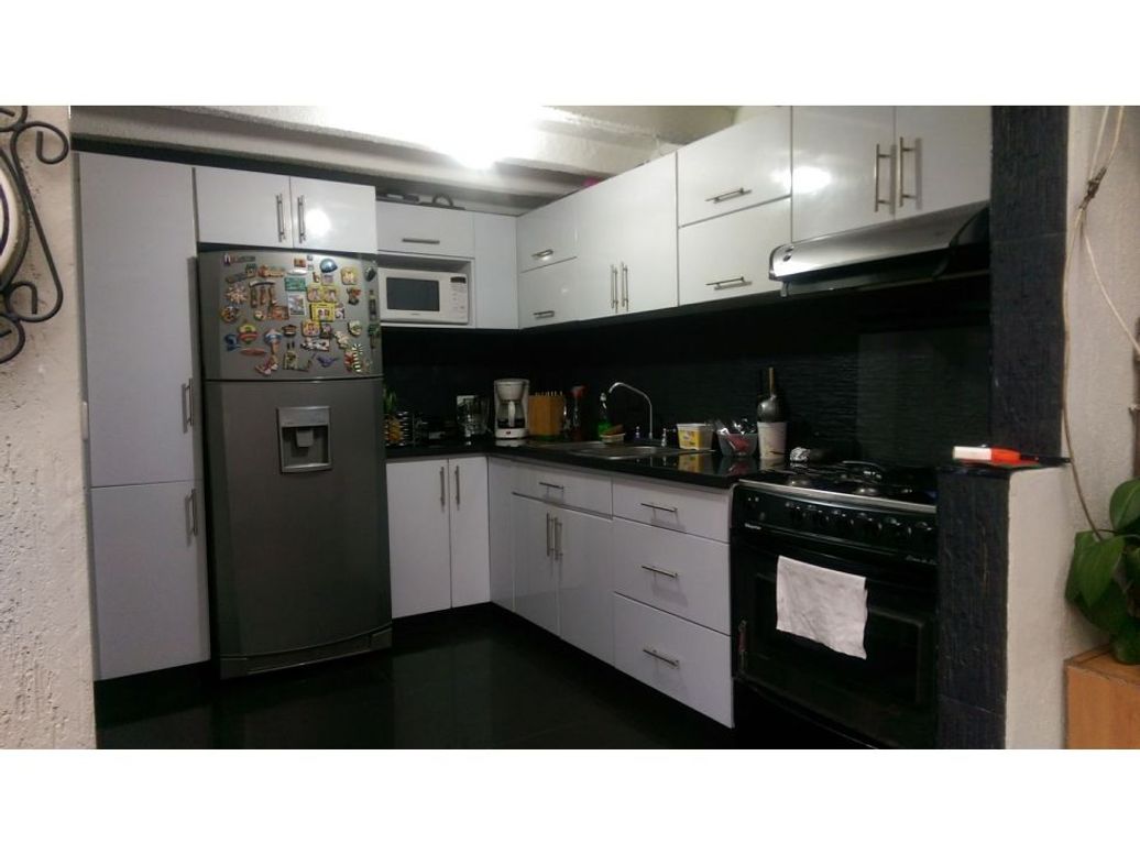 Casa de 3 alcobas en venta en Normandía, Bogotá, 137 m² · foto 4 de 20