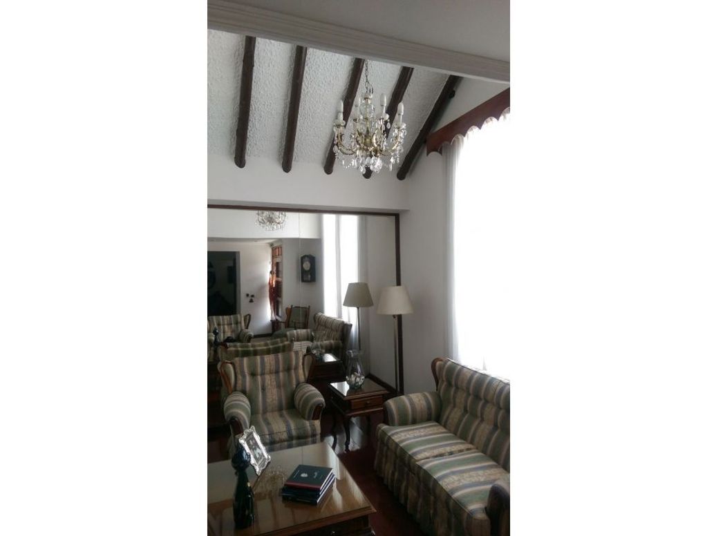 Casa de 3 alcobas en venta en Normandía, Bogotá, 137 m² · foto 13 de 20