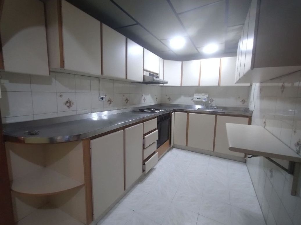 Casa de 9 alcobas en venta en El Encanto, Bogotá, 427 m² · foto 11 de 20