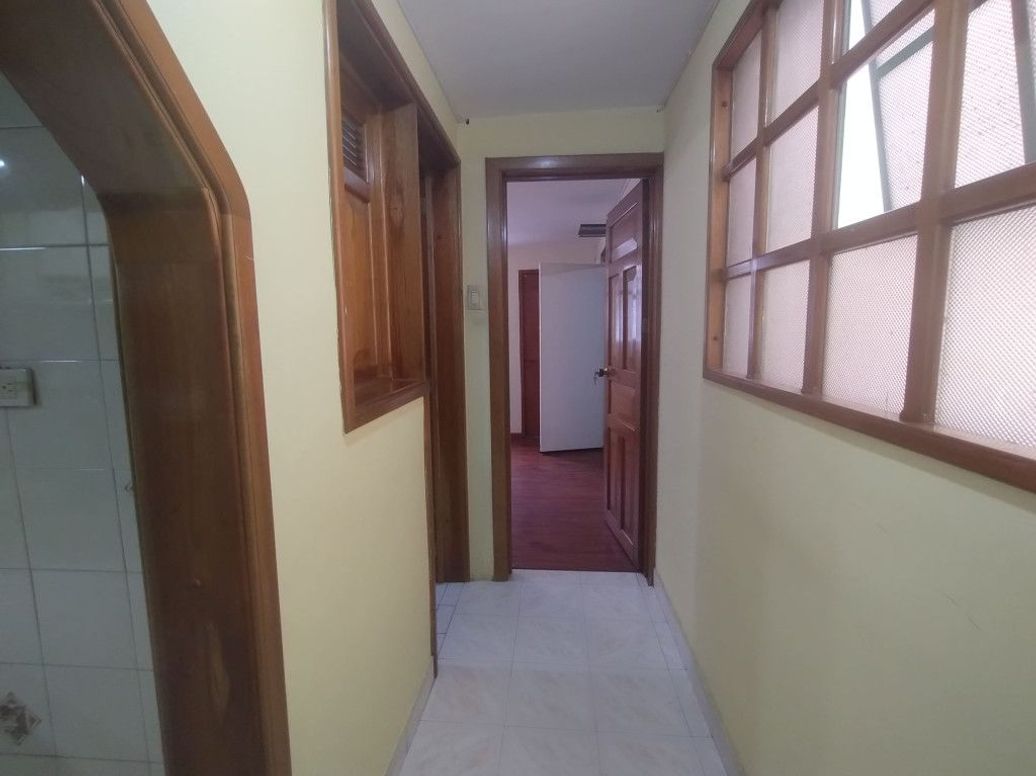 Casa de 9 alcobas en venta en El Encanto, Bogotá, 427 m² · foto 12 de 20