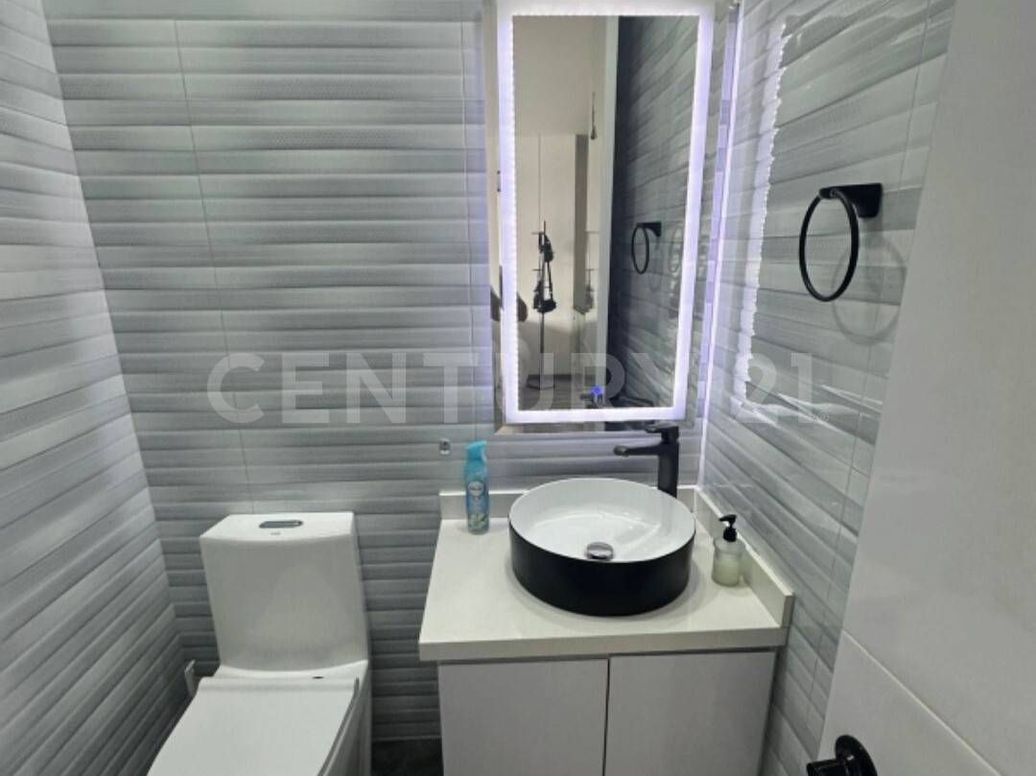 Apartamento de 3 alcobas en venta en San Patricio, Bogotá, 137 m² · foto 5 de 16