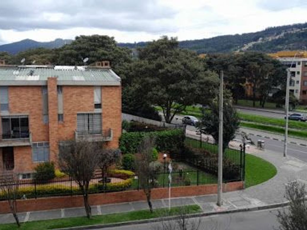 Apartamento de 3 alcobas en venta en Icata, Bogotá, 89 m² · foto 4 de 17