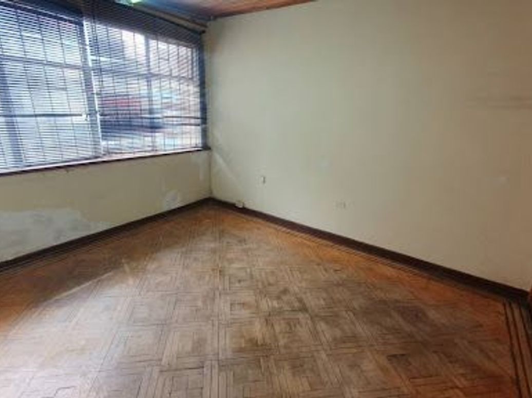 Casa de 5 alcobas en venta en Galerías, Bogotá, 320 m² · foto 14 de 20