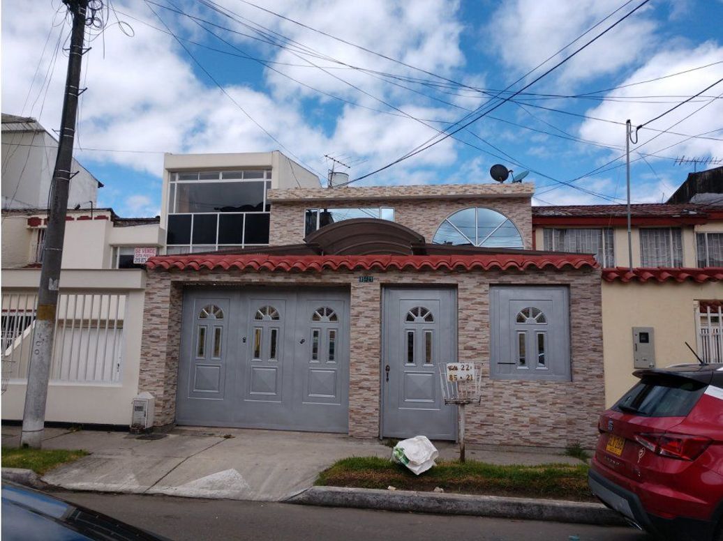 Casa de 6 alcobas en venta en Modelia, Bogotá, 272 m² · foto 4 de 20
