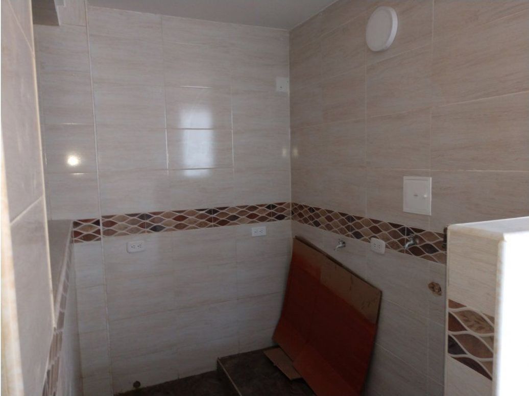 Casa de 6 alcobas en venta en Modelia, Bogotá, 272 m² · foto 14 de 20