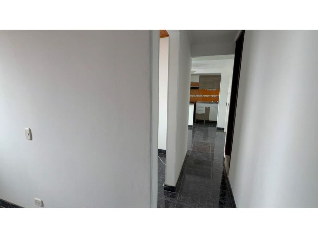Apartamento de 3 alcobas en venta en Zona Franca, Bogotá, 43 m² · foto 12 de 17