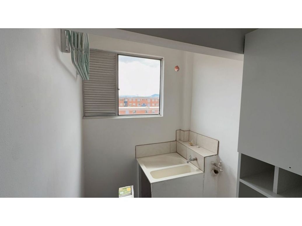 Apartamento de 3 alcobas en venta en Zona Franca, Bogotá, 43 m² · foto 7 de 17