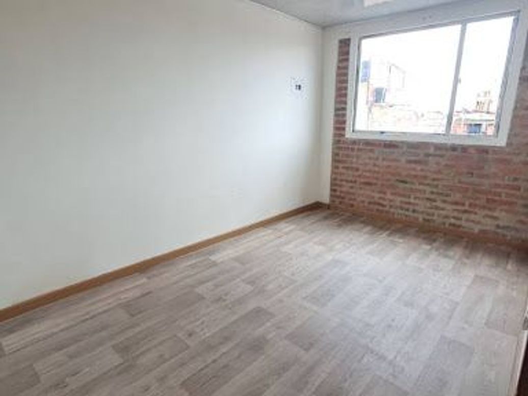 Casa de 4 alcobas en venta en Las Cruces, Bogotá, 126 m² · foto 14 de 17
