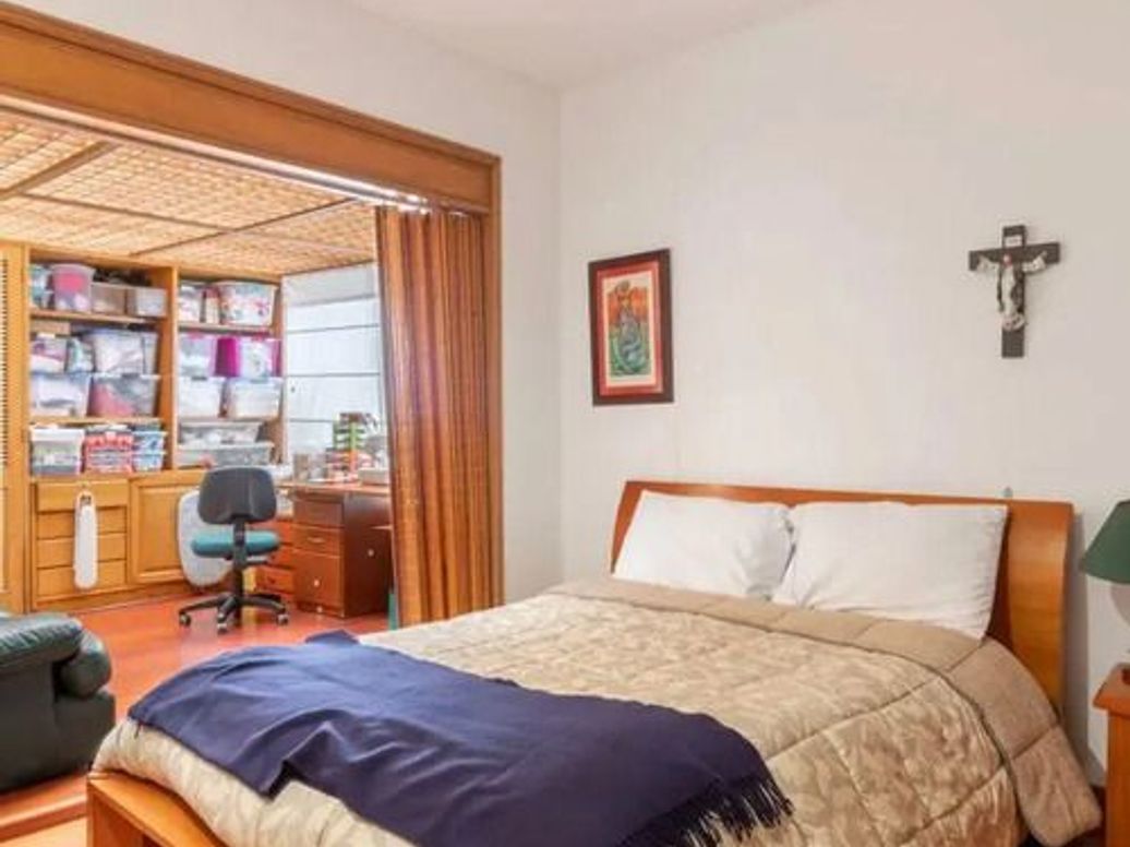 Apartamento de 3 alcobas en venta en La Cabrera, Bogotá, 300 m² · foto 10 de 12