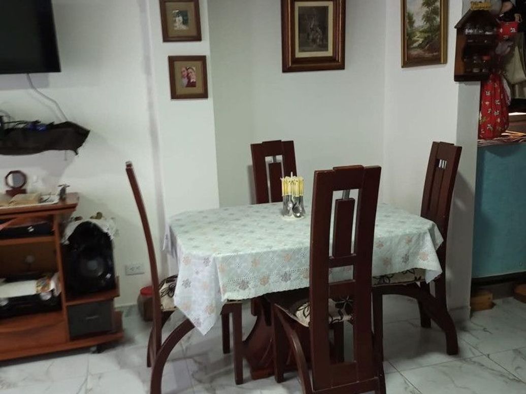 Apartamento de 2 alcobas en venta en Los Puentes, Bogotá, 49 m² · foto 4 de 11