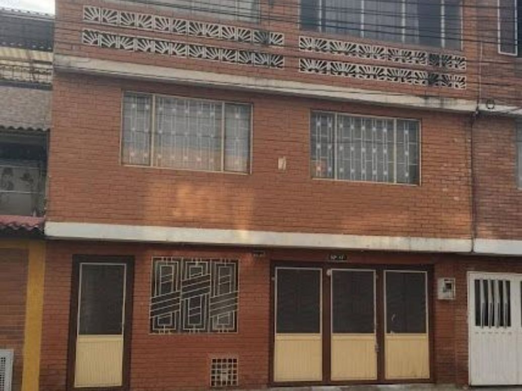 Casa de 4 alcobas en venta en Nuevo Muzu, Bogotá, 180 m² · foto 3 de 20