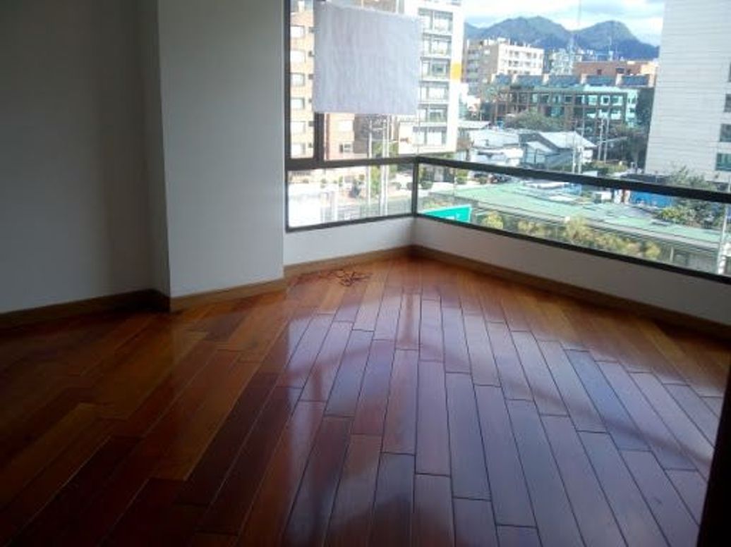 Apartamento de 3 alcobas en venta en Chicó Norte, Bogotá, 173 m² · foto 2 de 19