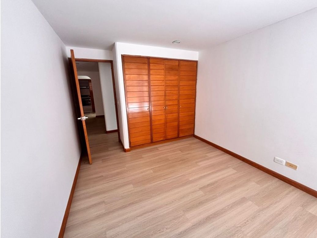 Apartamento de 3 alcobas en venta en Chicó Norte, Bogotá, 148 m² · foto 15 de 16