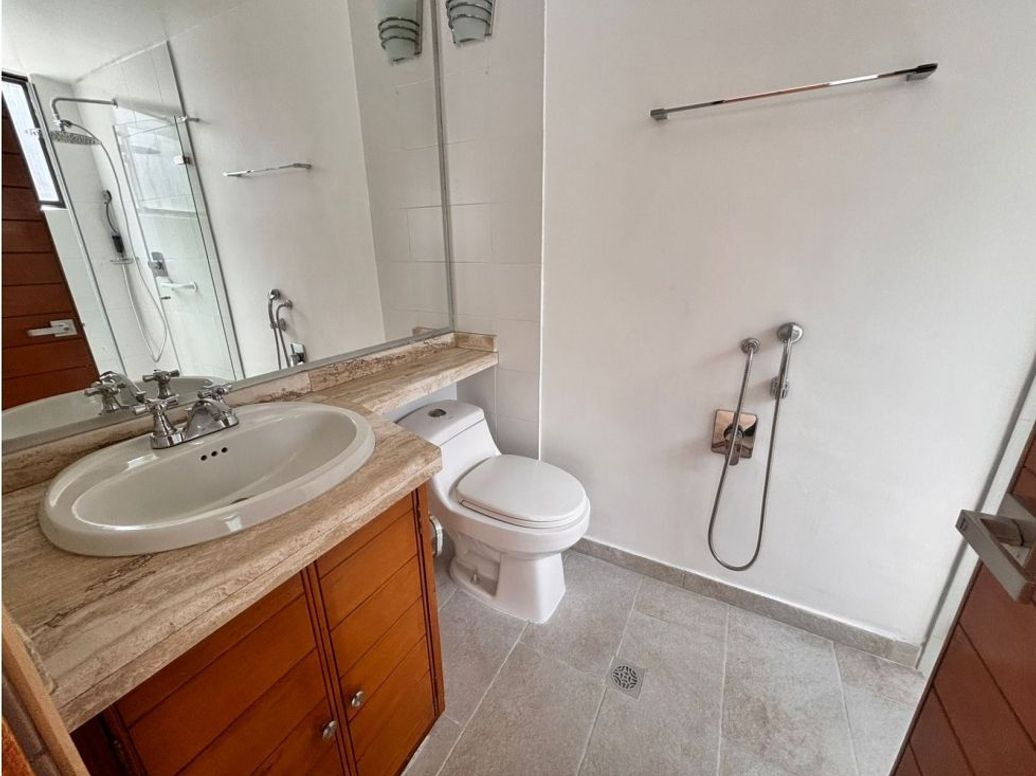Apartamento de 3 alcobas en venta en Chicó Norte, Bogotá, 148 m² · foto 14 de 16