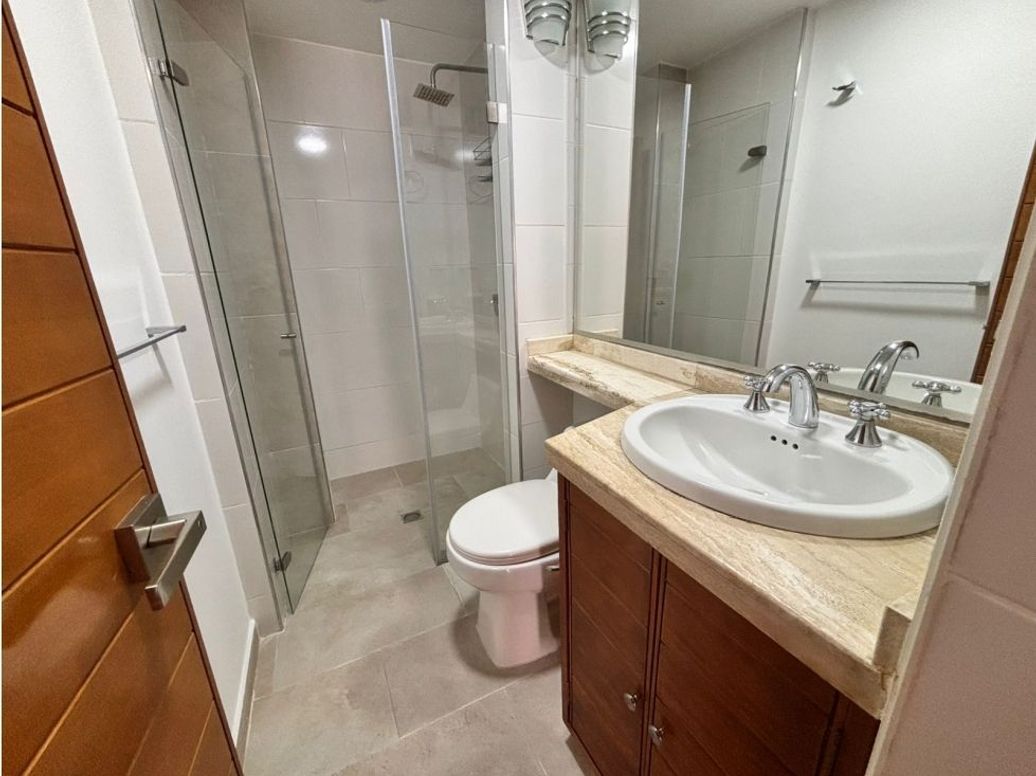 Apartamento de 3 alcobas en venta en Chicó Norte, Bogotá, 148 m² · foto 12 de 16