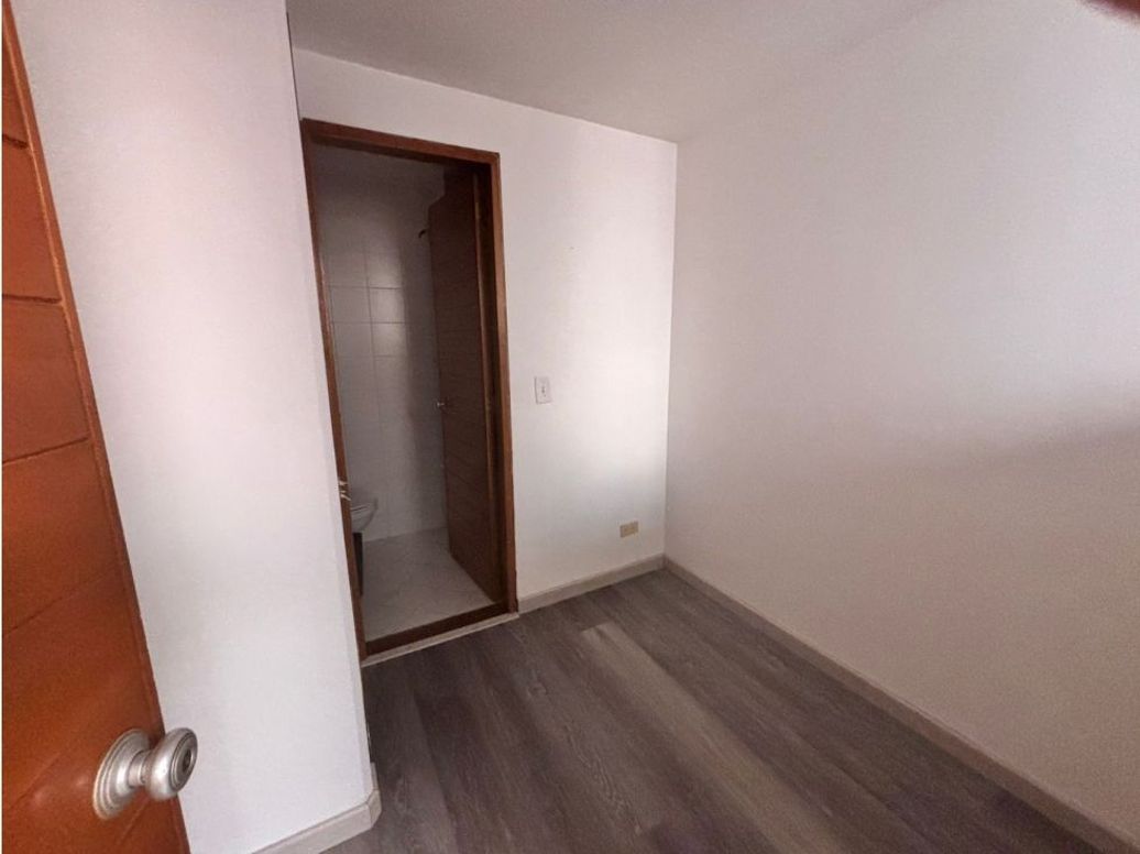 Apartamento de 3 alcobas en venta en Chicó Norte, Bogotá, 148 m² · foto 7 de 16
