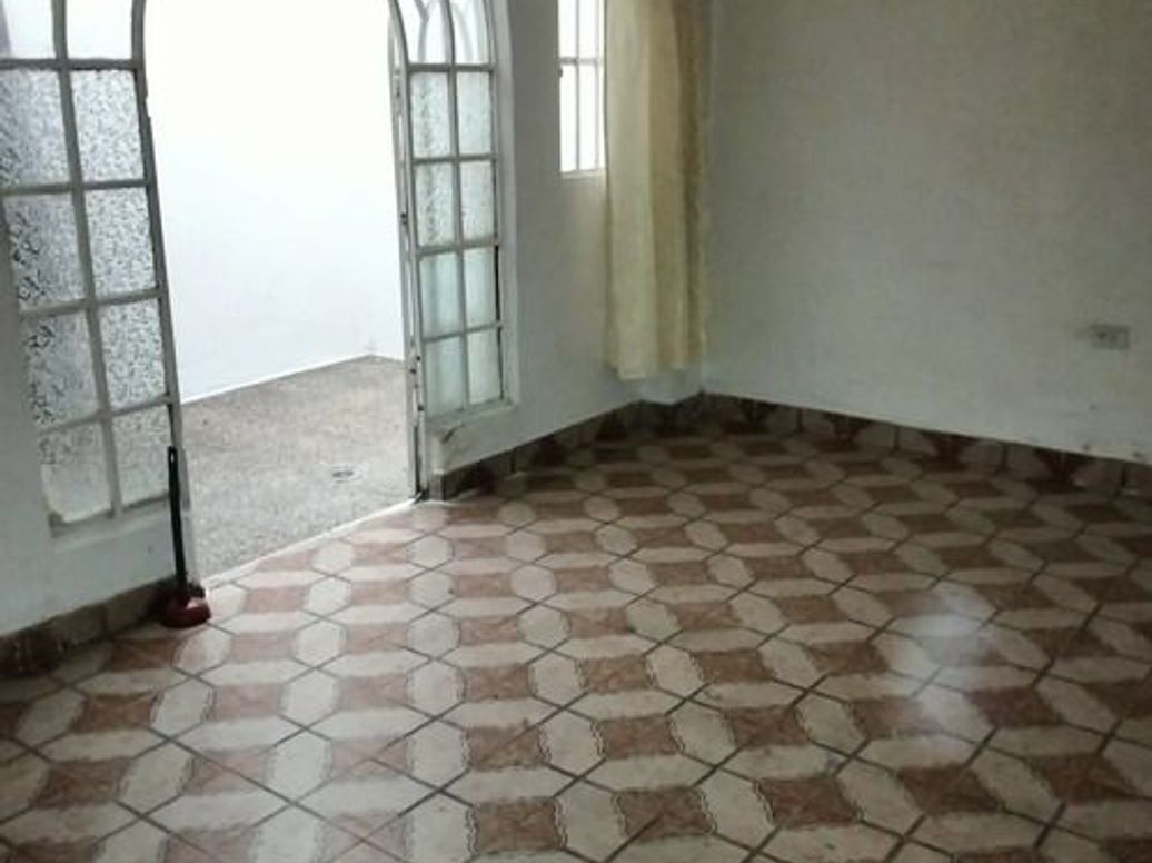 Casa de 9 alcobas en venta en Super Manzana 9a, Bogotá, 310 m² · foto 4 de 8