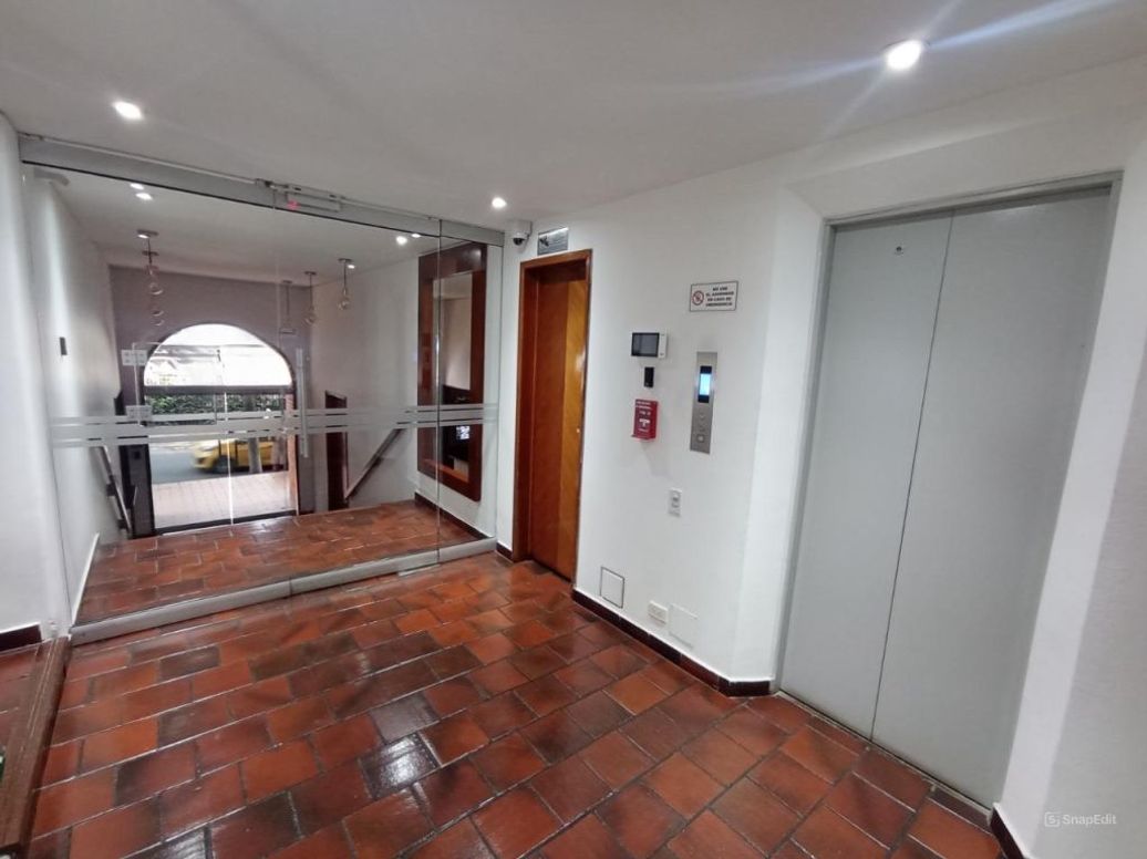 Apartaestudio en venta en Emaus, Bogotá, 50 m² · foto 18 de 20