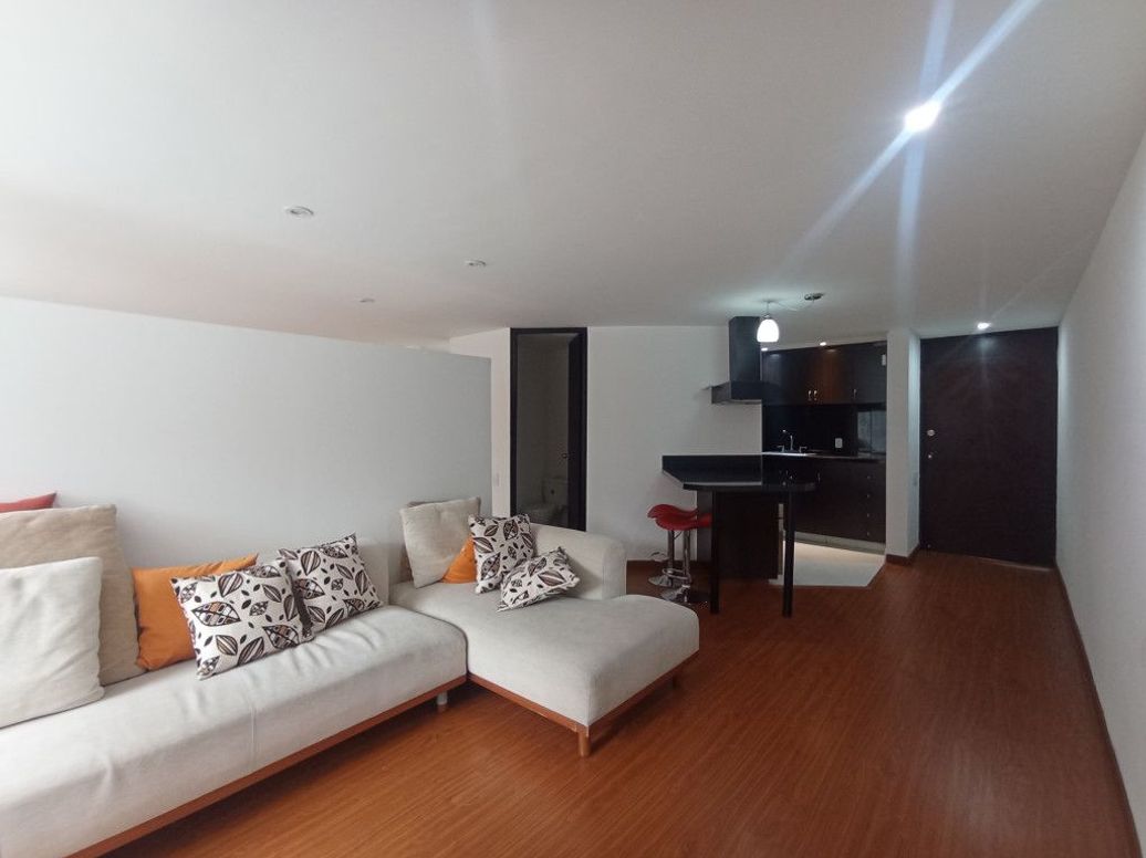 Apartaestudio en venta en Emaus, Bogotá, 50 m² · foto 9 de 20