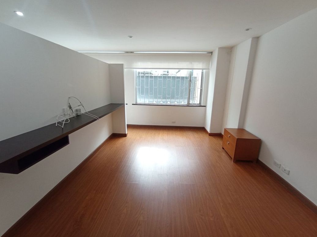 Apartaestudio en venta en Emaus, Bogotá, 50 m² · foto 13 de 20