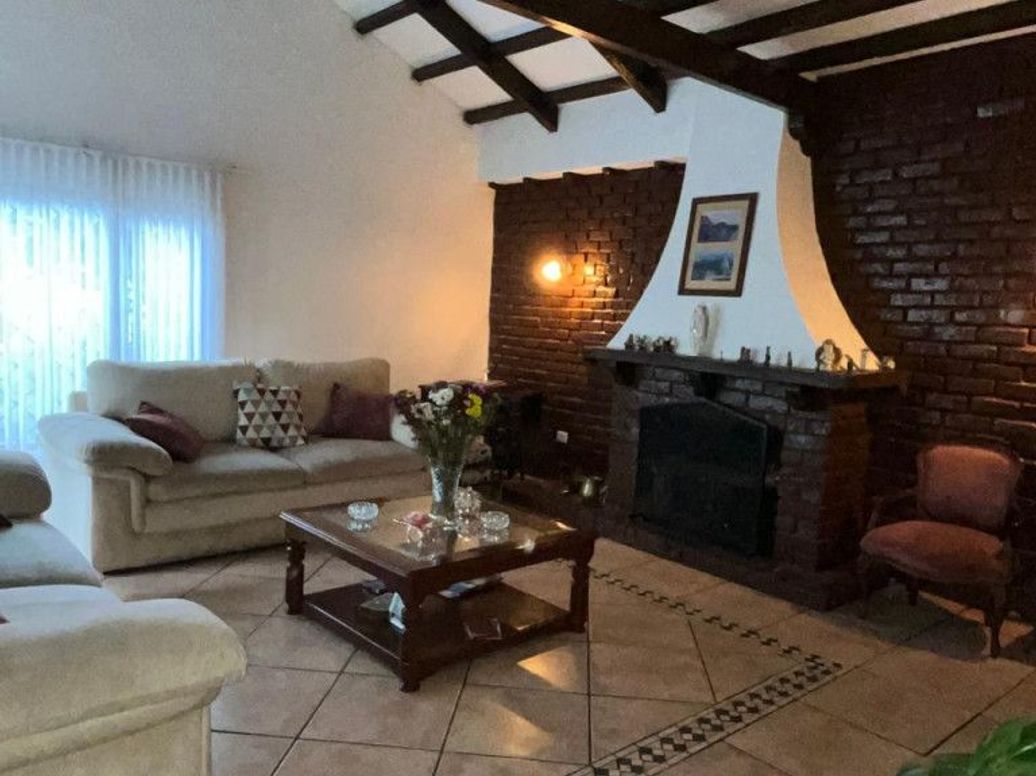 Casa de 3 alcobas en venta en Mónaco, Bogotá, 300 m² · foto 7 de 20