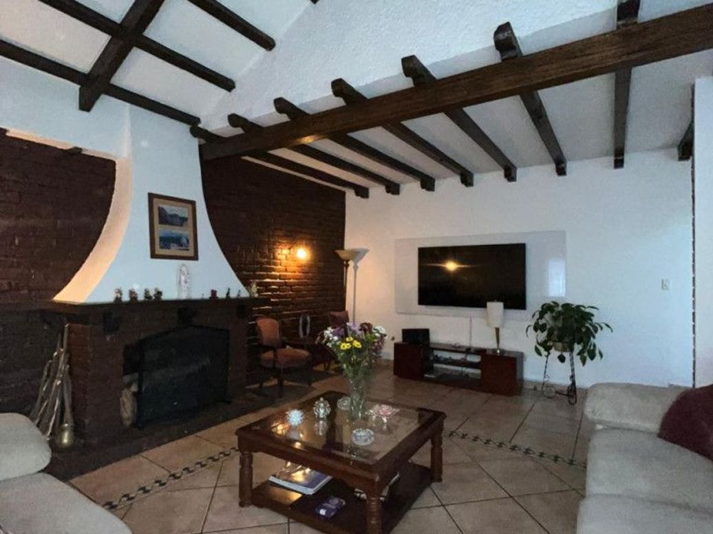 Casa de 3 alcobas en venta en Mónaco, Bogotá, 300 m² · foto 8 de 20