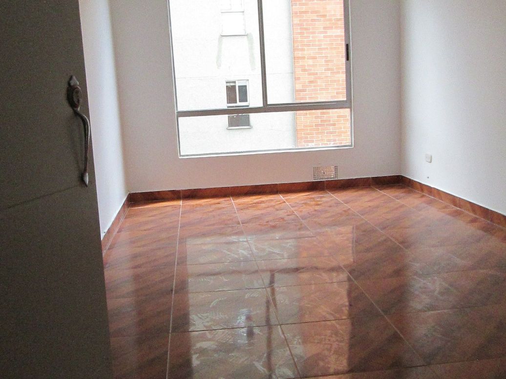 Apartamento de 3 alcobas en venta en Tuna Alta, Bogotá, 55 m² · foto 16 de 20