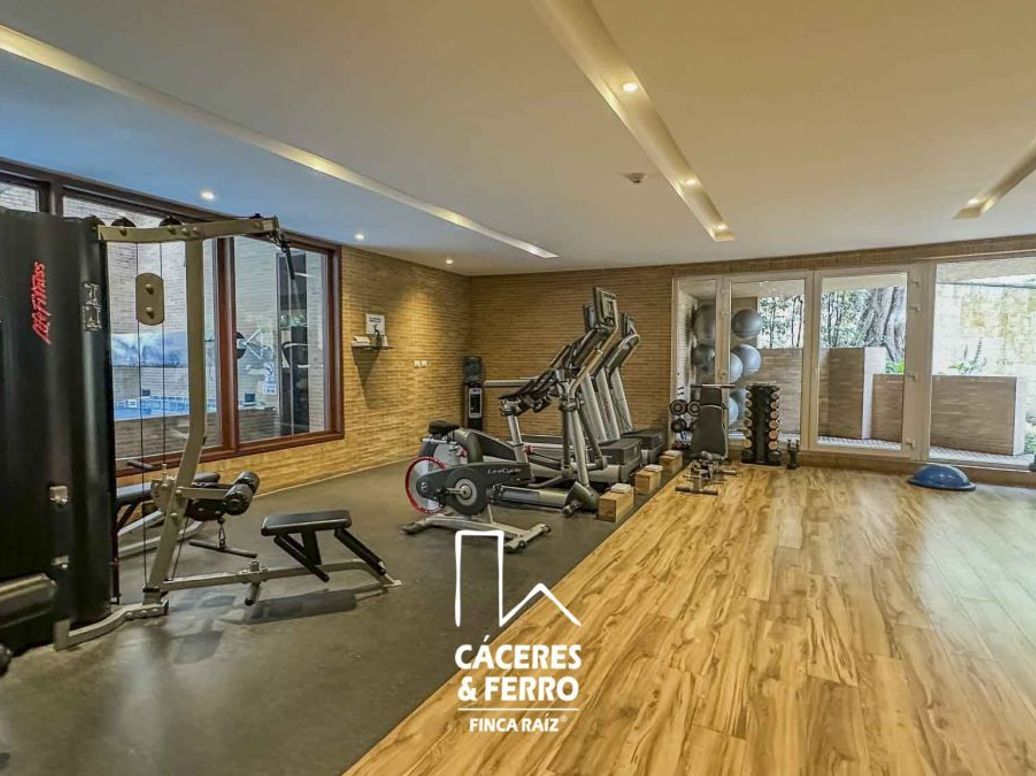Apartamento de 3 alcobas en venta en Los Rosales, Bogotá, 359 m² · foto 11 de 20