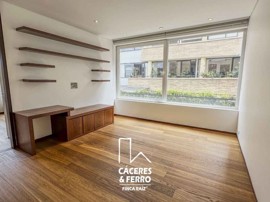 Apartamento de 3 alcobas en venta en Los Rosales, Bogotá, 359 m² · foto 20 de 20