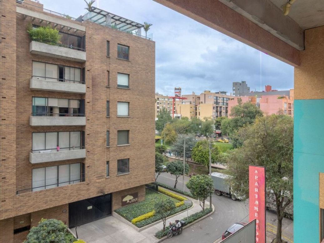 Apartamento de 3 alcobas en venta en Santa Barbara Oriental, Bogotá, 141 m² · foto 17 de 17