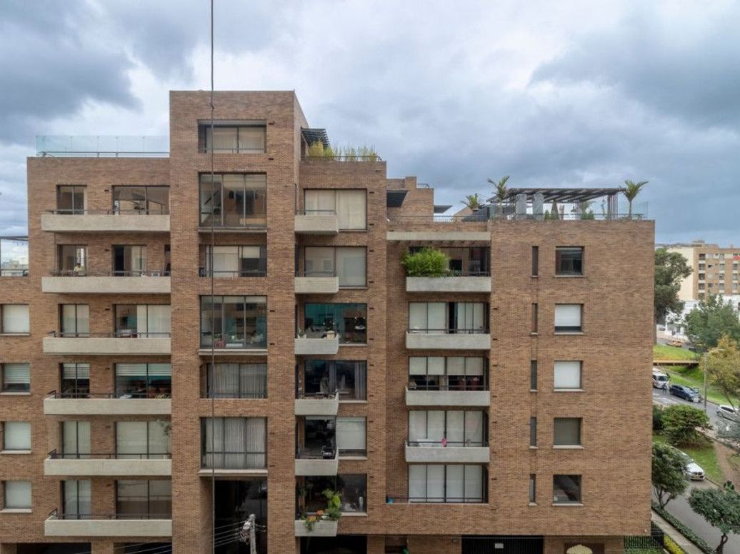 Apartamento de 2 alcobas en venta en Santa Barbara Oriental, Bogotá, 119 m² · foto 17 de 20