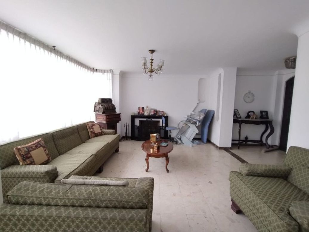 Apartamento de 3 alcobas en venta en Molinos Norte, Bogotá, 121 m² · foto 5 de 20