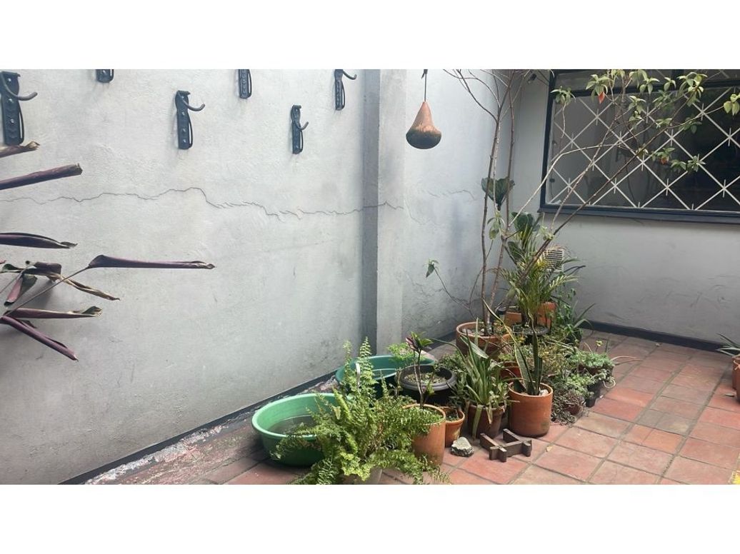 Casa de 9 alcobas en venta en Los Alcázares, Bogotá, 354 m² · foto 18 de 20