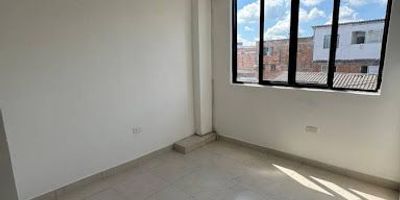 SE ARRIENDA!! Acogedor Apartamento, barrio Libertador 1 Cuba, sector residencial y comercial, cerca a colegios, parques, supermercados,comodas vias de acceso a transporte público, el apartamento esta ubicado en un piso 3 y cuenta con 2 habitaciones con closet, sala comedor, cocina integral, 1 baño, zona de ropas. CONTACTANOS!! 