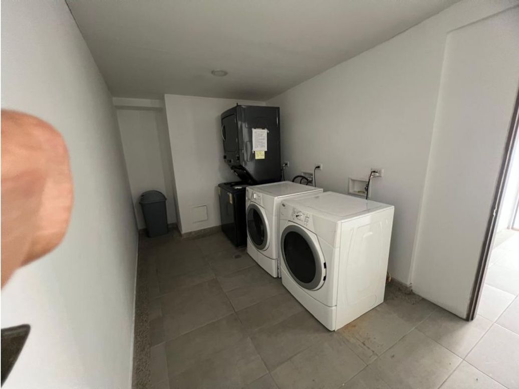 Apartaestudio en venta en La Macarena, Bogotá, 37 m² · foto 9 de 13