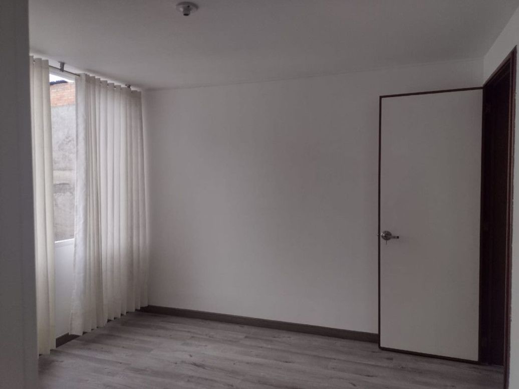 Apartamento de 3 alcobas en venta en María Cristina, Bogotá, 70 m² · foto 6 de 19