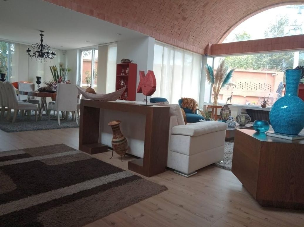 Casa de 3 alcobas en venta en Torca, Bogotá, 400 m² · foto 2 de 20