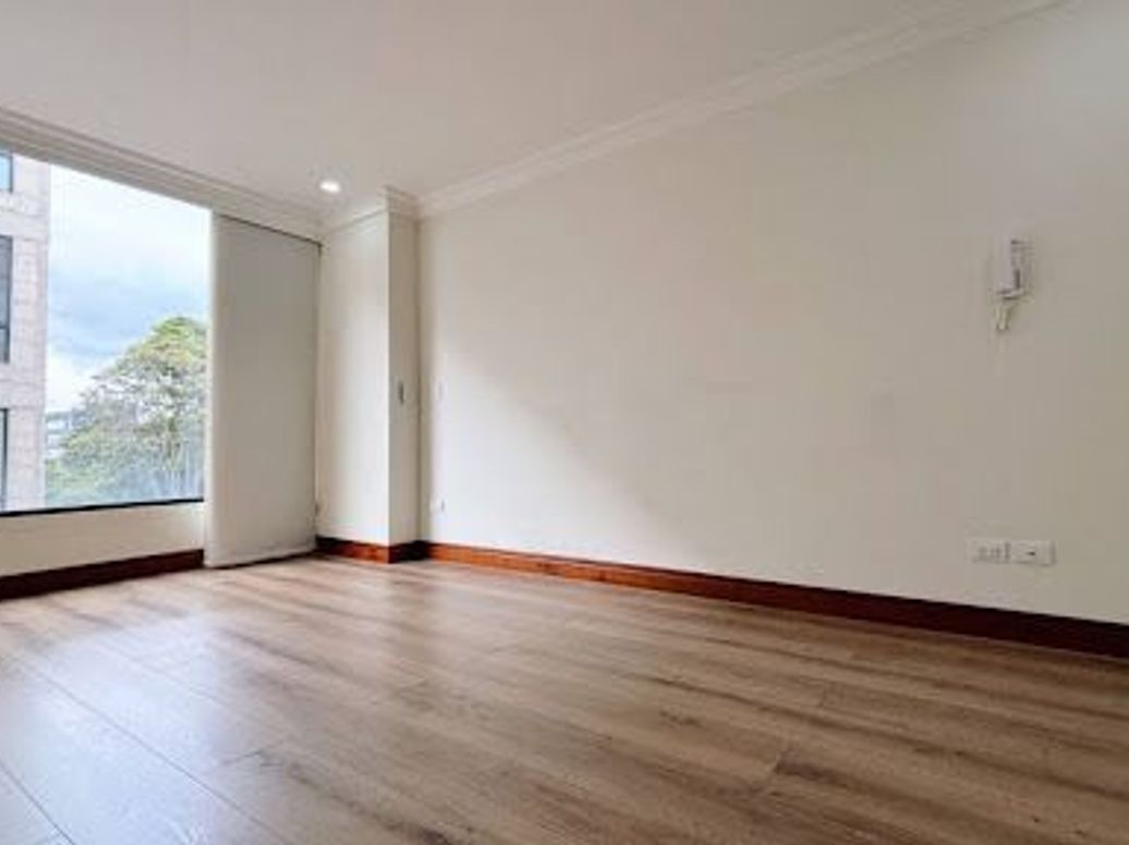 Apartamento de 3 alcobas en venta en San Patricio, Bogotá, 240 m² · foto 17 de 20