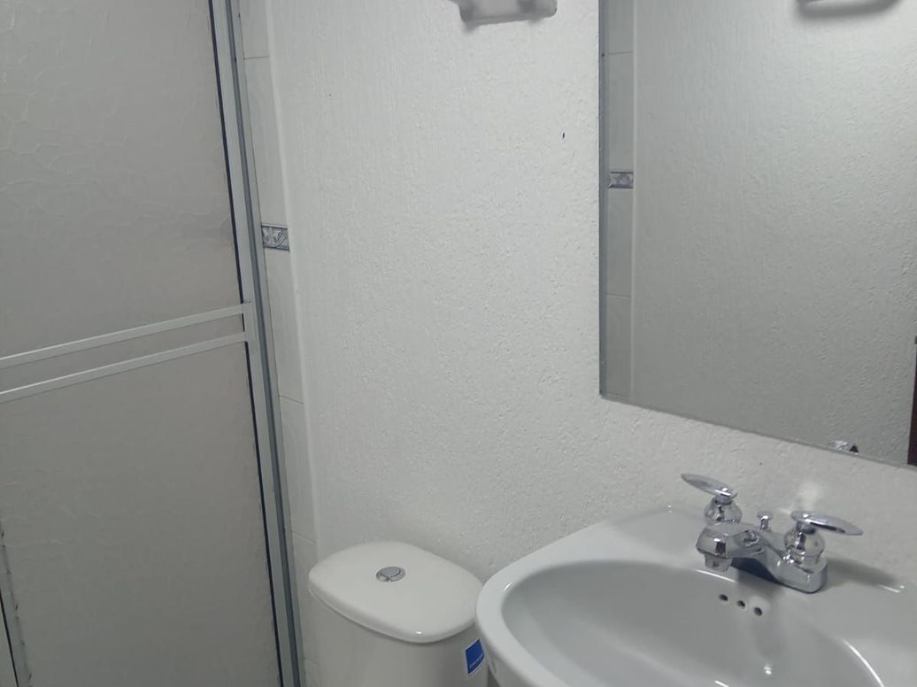 Casa de 4 alcobas en venta en Las Flores, Bogotá, 148 m² · foto 7 de 20