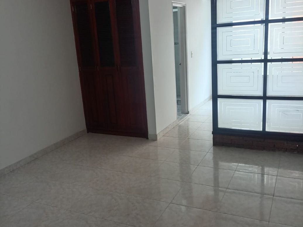 Casa de 4 alcobas en venta en Las Flores, Bogotá, 148 m² · foto 6 de 20