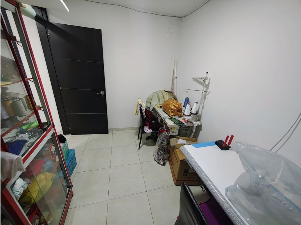 Casa de 6 alcobas en venta en Brasilia, Bogotá, 144 m² · foto 9 de 20