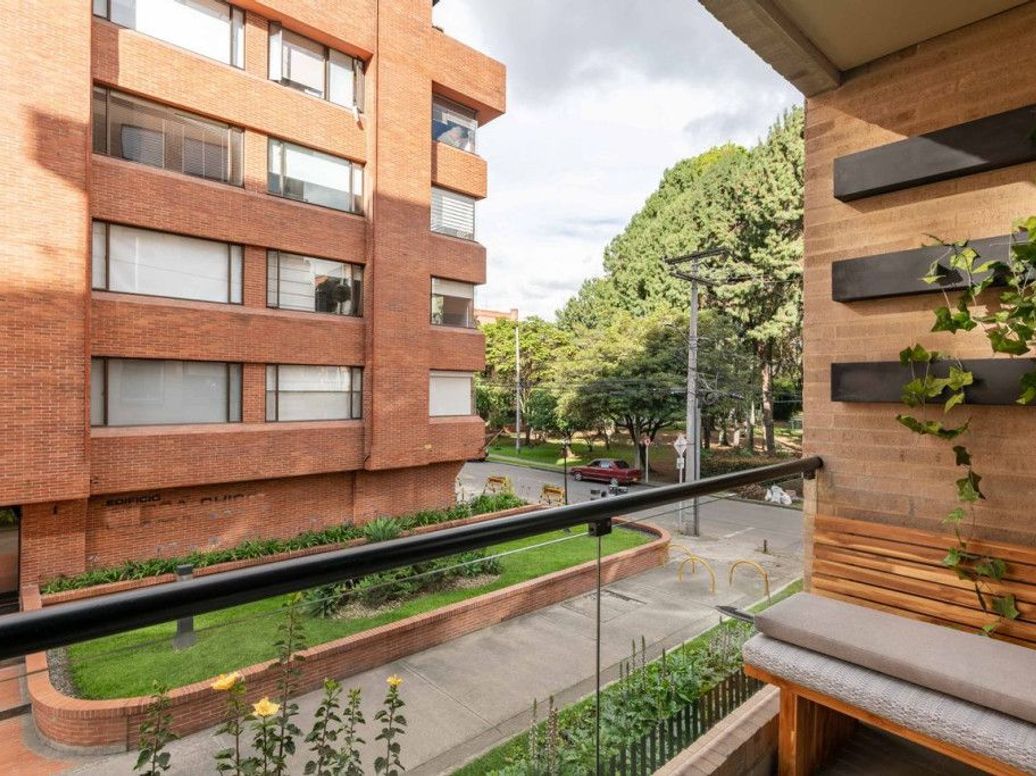 Apartamento de 3 alcobas en venta en Santa Bibiana, Bogotá, 106 m² · foto 7 de 20