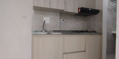 Apartamento en arriendo Conjunto Residencial casi nuevo consta de 
*Cocina integral
*Sala comedor
*3 habitaciones 
*2 baños
*Balcon
*Piscina
*Juegos infantiles
*Parqueadero comunal
*Vigilancia 24/7
